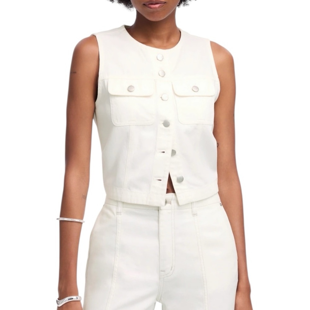 Madewell Cropped Denim Vest: Airy Denim Edition in Tile White - Picture 2 of 9